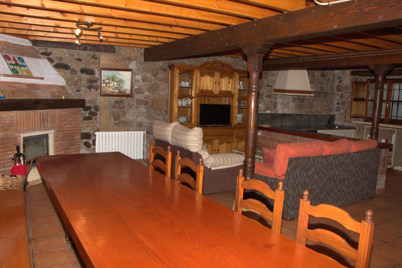 La Casa De Consuelo 3 Guest House Viérnoles Eksteriør bilde