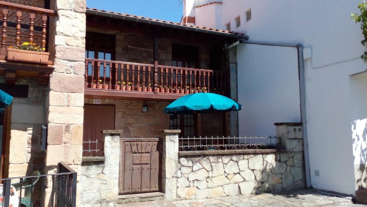 La Casa De Consuelo 3 Guest House Viérnoles Eksteriør bilde