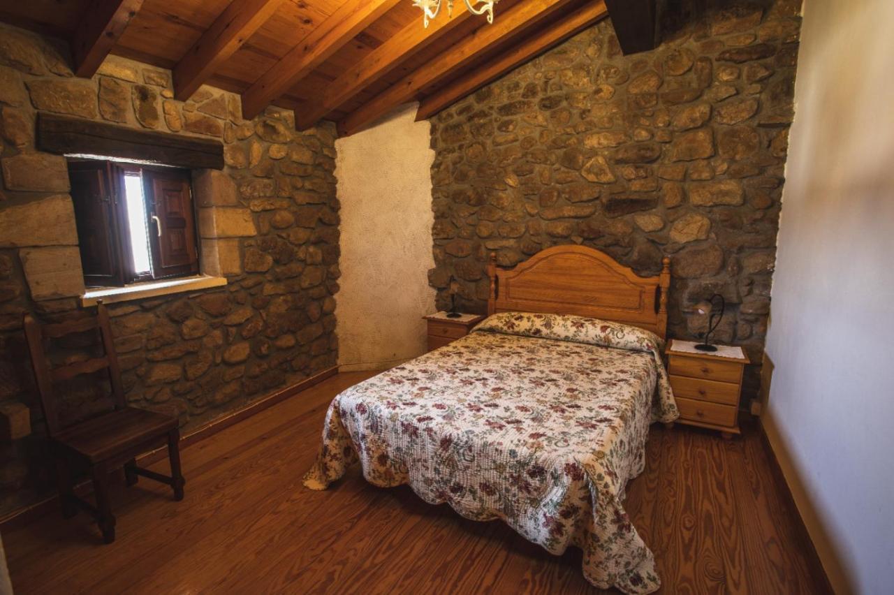 La Casa De Consuelo 3 Guest House Viérnoles Eksteriør bilde